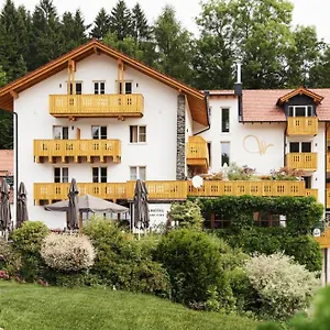 4* Hotel Waldschl\u00f6ssl